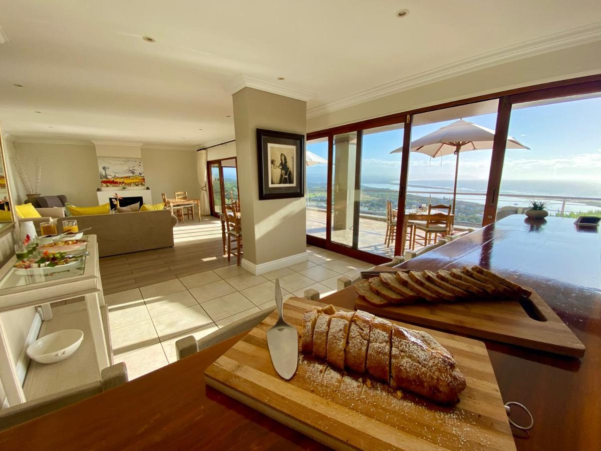 La Vista Lodge Plettenbergbaai Buitenkant foto